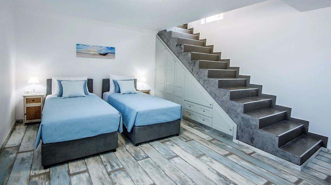 Villa Dafni Agios Nikolaos  Ngoại thất bức ảnh